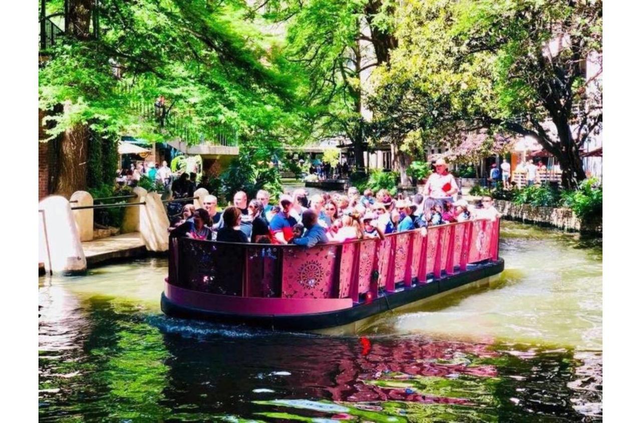 Adorable 2Br Guesthouse Close To Riverwalk And Dt San Antonio Bagian luar foto